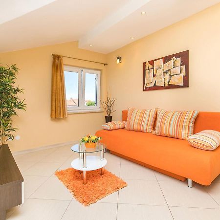 Apartment Labinjan Пореч Екстериор снимка
