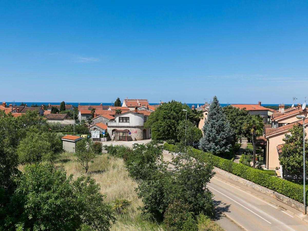 Apartment Labinjan Пореч Екстериор снимка