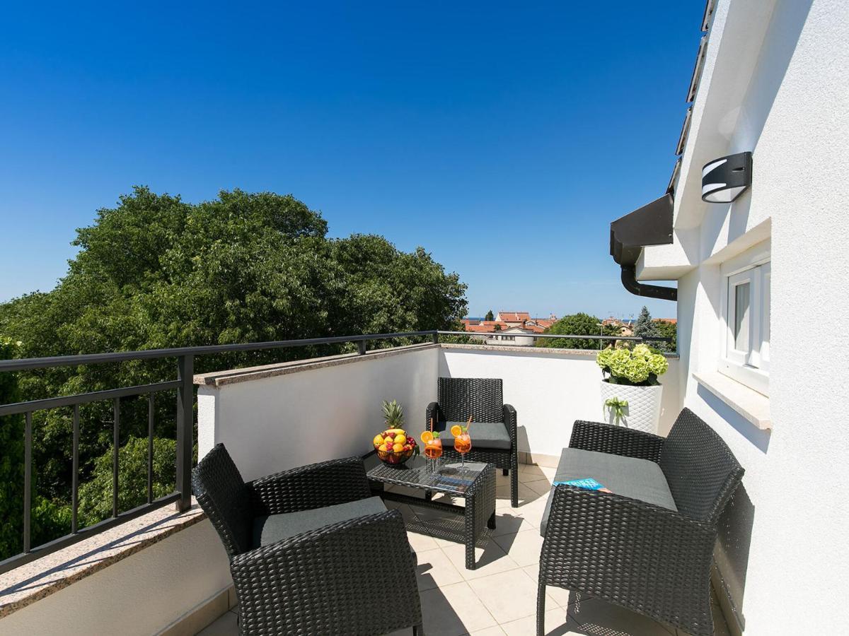 Apartment Labinjan Пореч Екстериор снимка